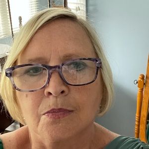 Meet your Posher, Sheri